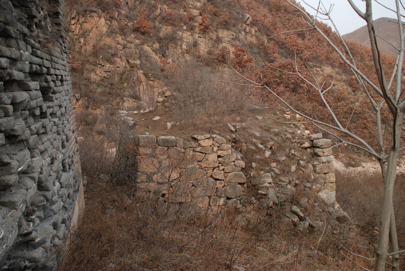 Great Wall Sections - Riverbed Photos