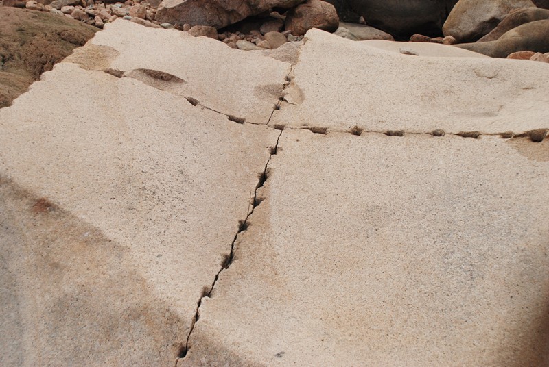 Great Wall Sections - Riverbed Photos